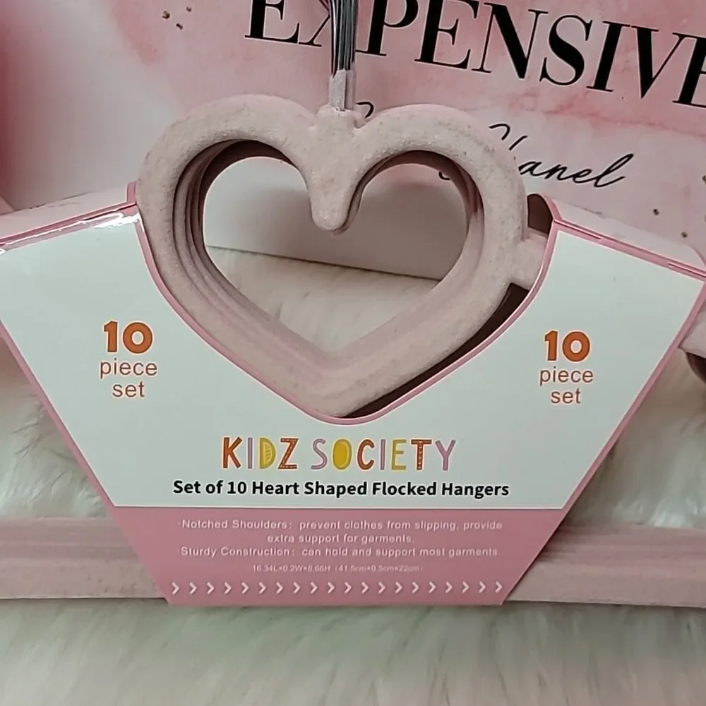 KIDZ SHARPED Set of 10 Heart Sharped  Flocked Hangers NWT